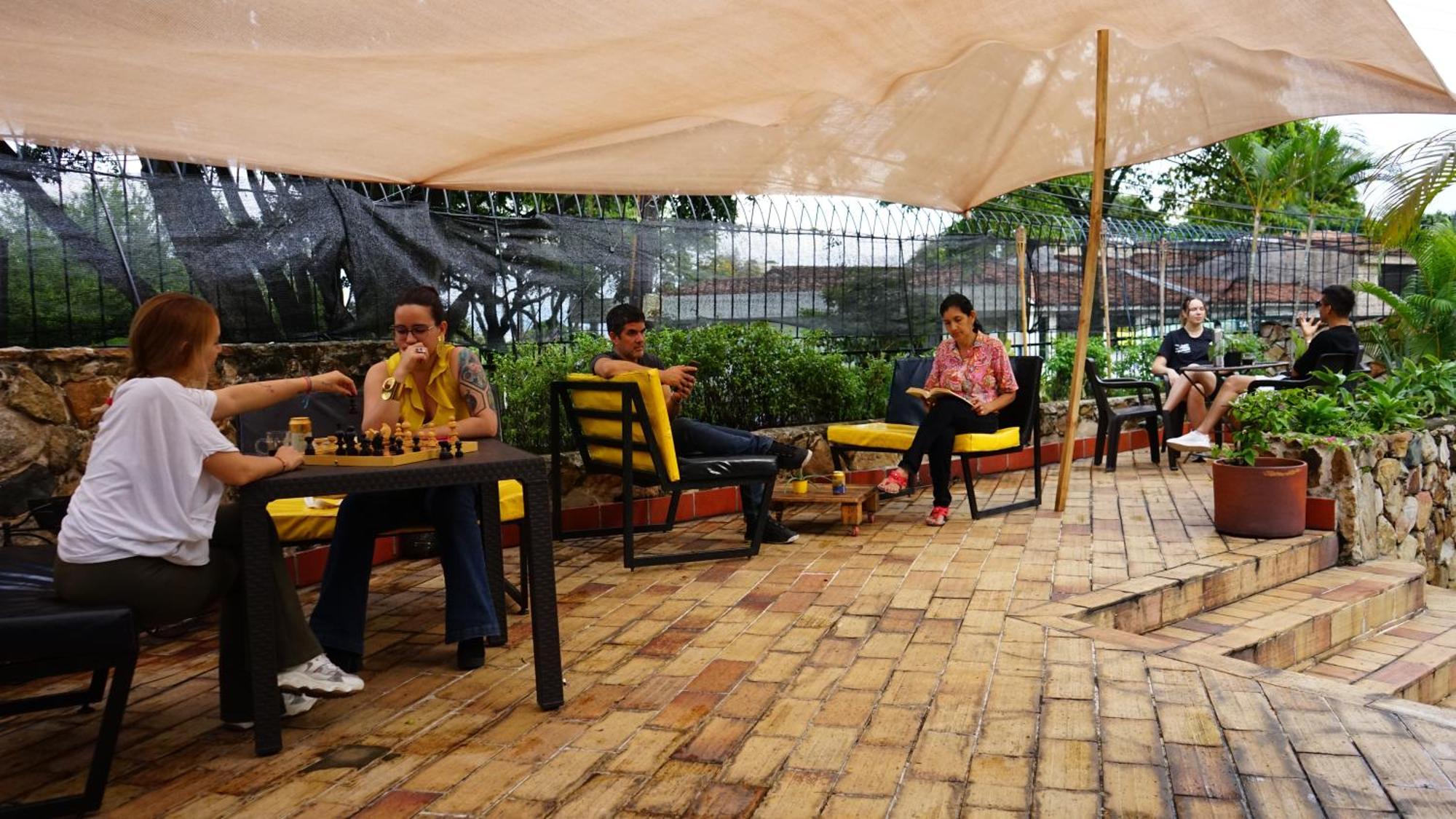 Casa Arq Hostal Cali Bagian luar foto