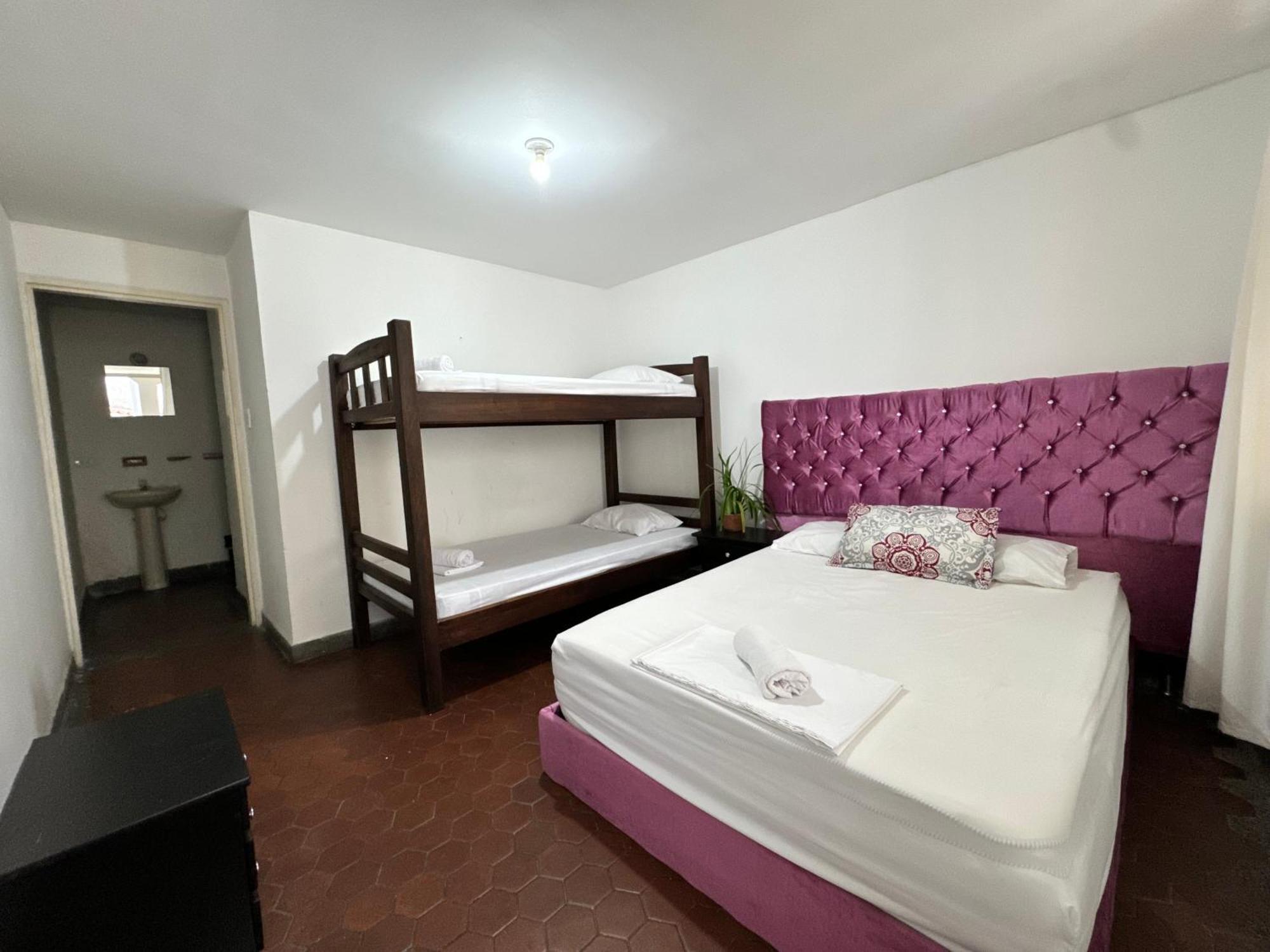 Casa Arq Hostal Cali Bagian luar foto