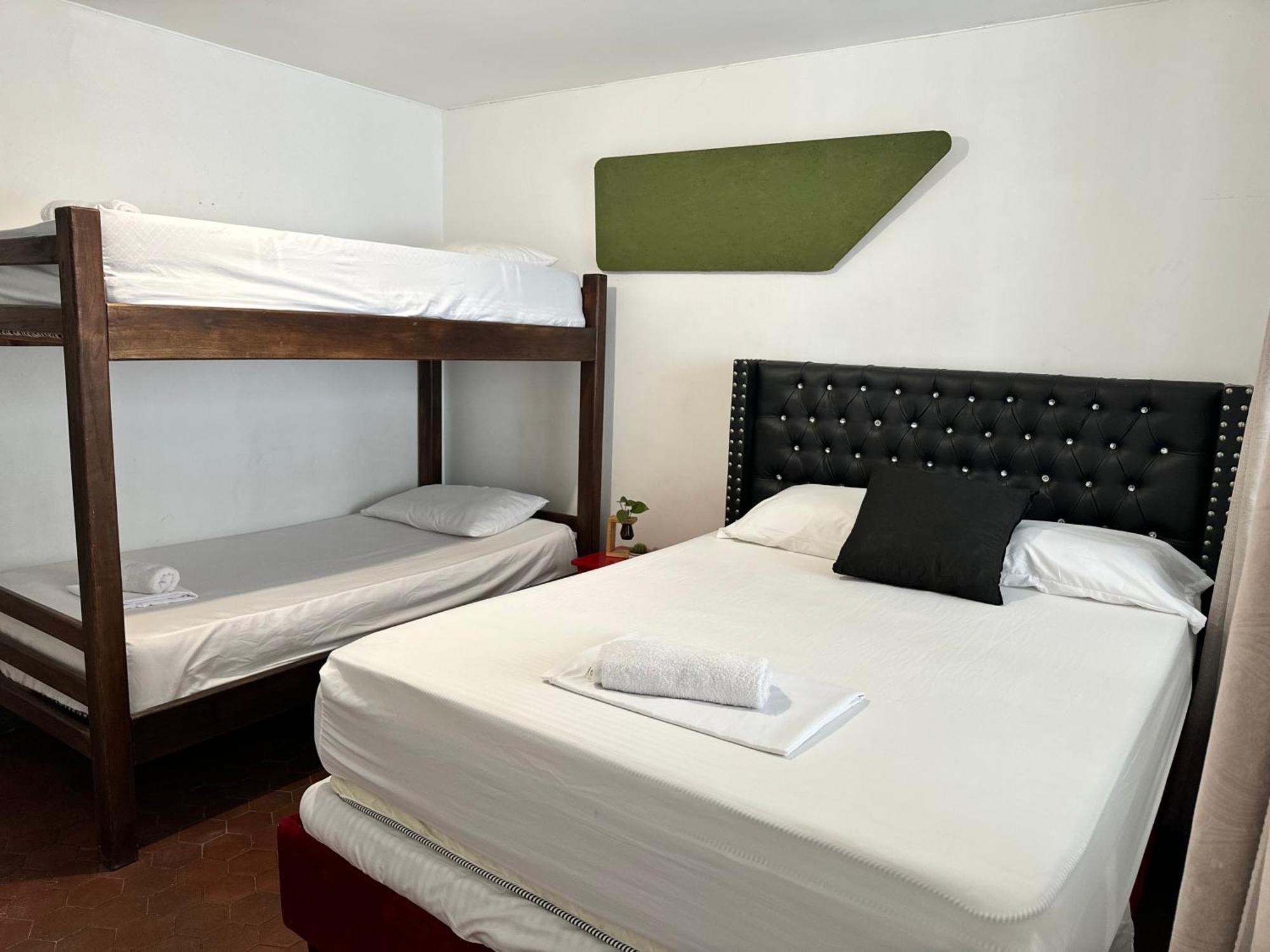 Casa Arq Hostal Cali Bagian luar foto